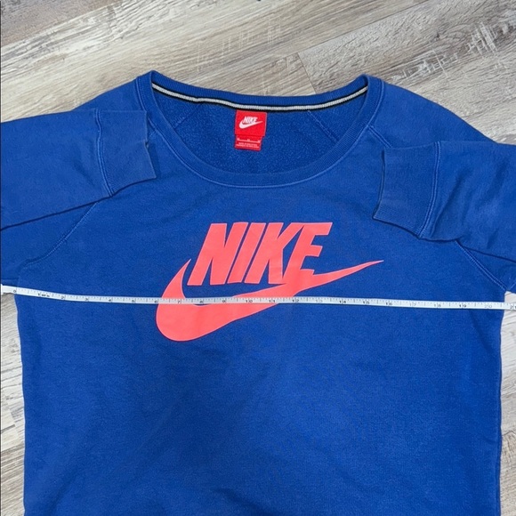 Nike Blue Sweatshirt with Pink Logo - Picture 2 of 7